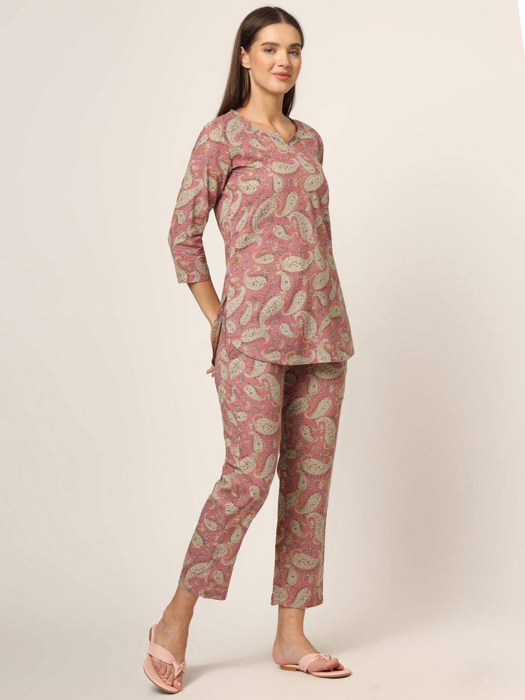 Noe Velarro Pink Floral Print Cotton Regular Fit Night Suit