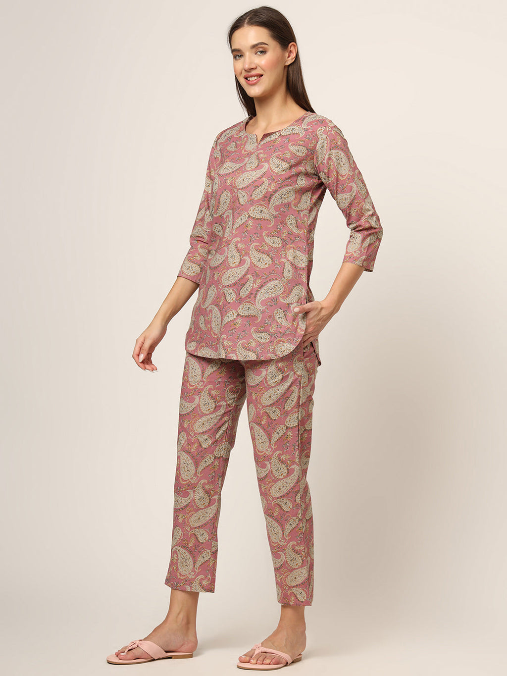 Noe Velarro Pink Floral Print Cotton Regular Fit Night Suit