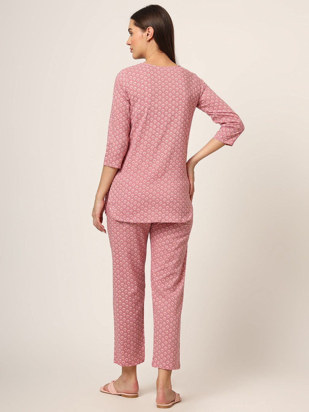 Noe Velarro Pink Floral Print Cotton Regular Fit Night Suit