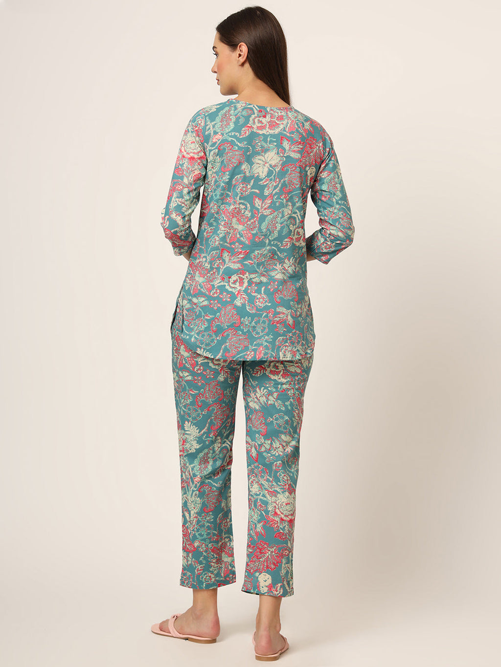 Noe Velarro Green Floral Print Cotton Regular Fit Night Suit