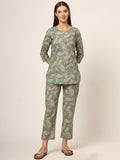 Noe Velarro Green Floral Print Cotton Regular Fit Night Suit