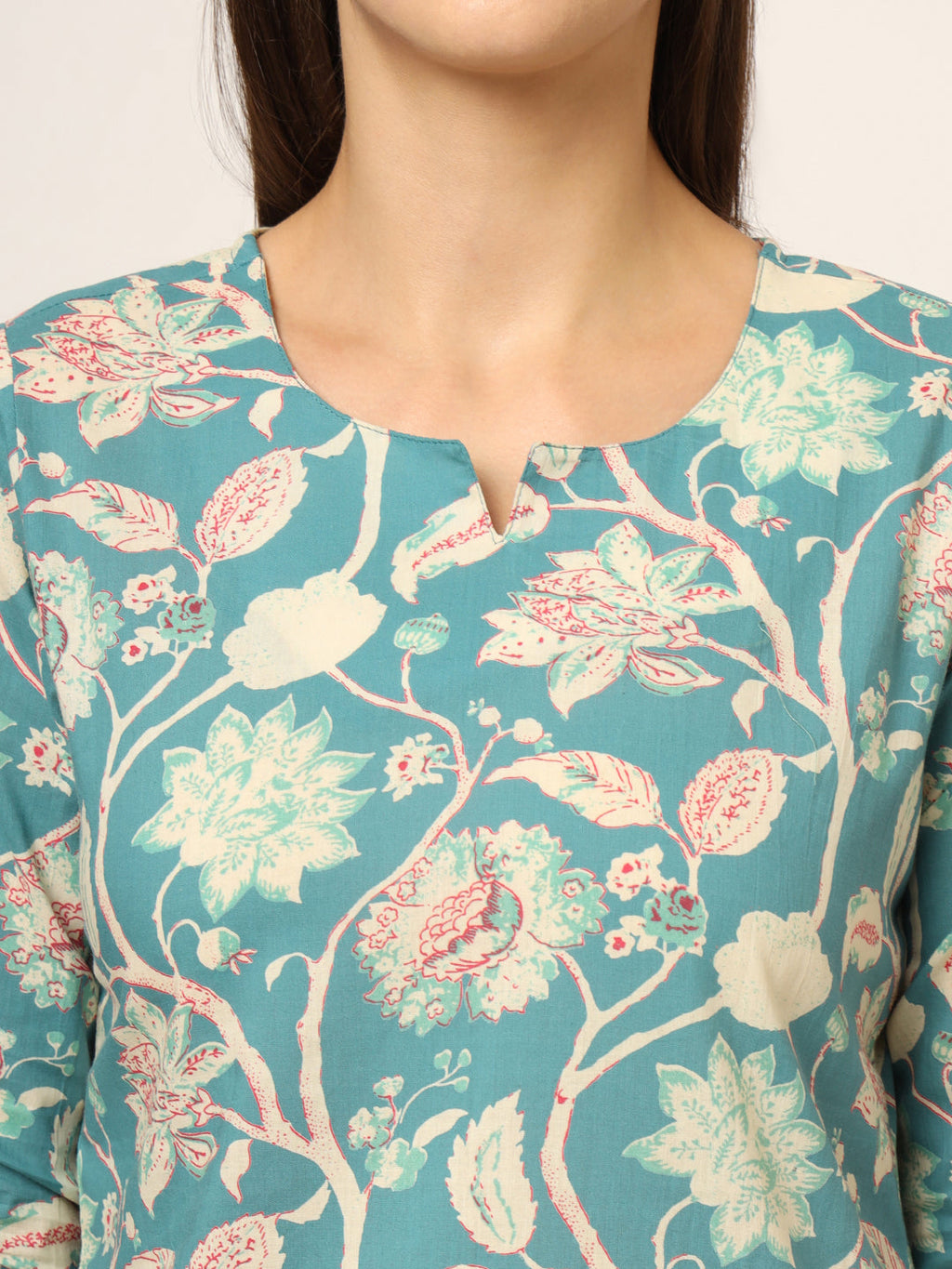 Noe Velarro Green Floral Print Cotton Regular Fit Night Suit