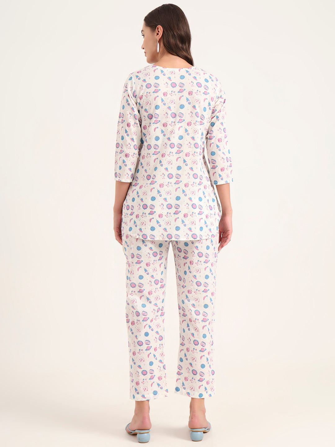 Noe Velarro White Printed Cotton Night Suit Sets
