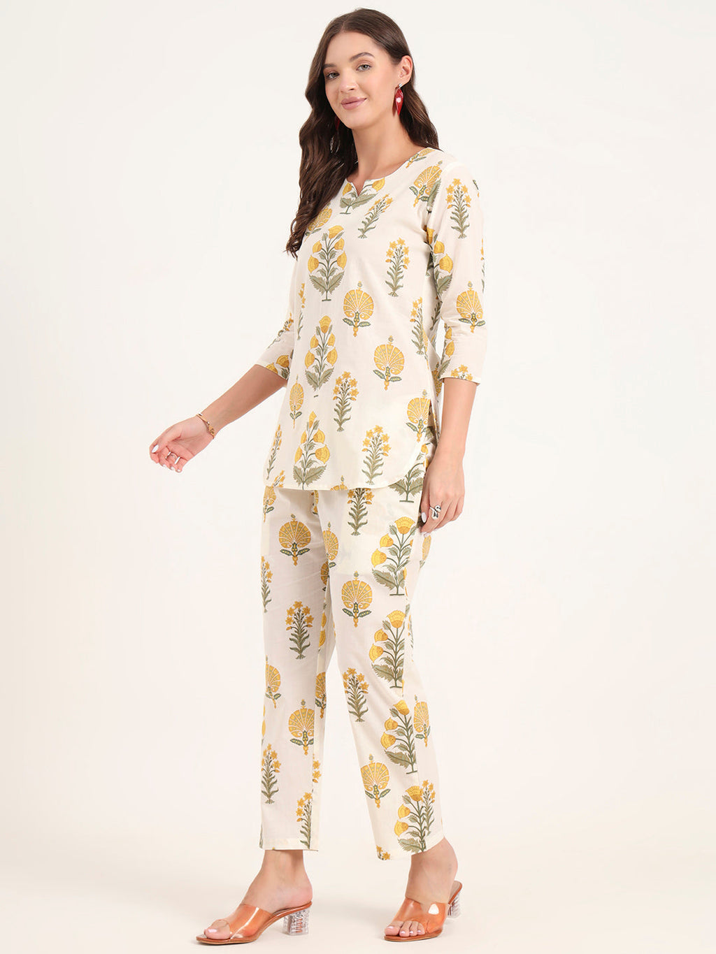 Noe Velarro Cream Printed Cotton Night Suit Sets