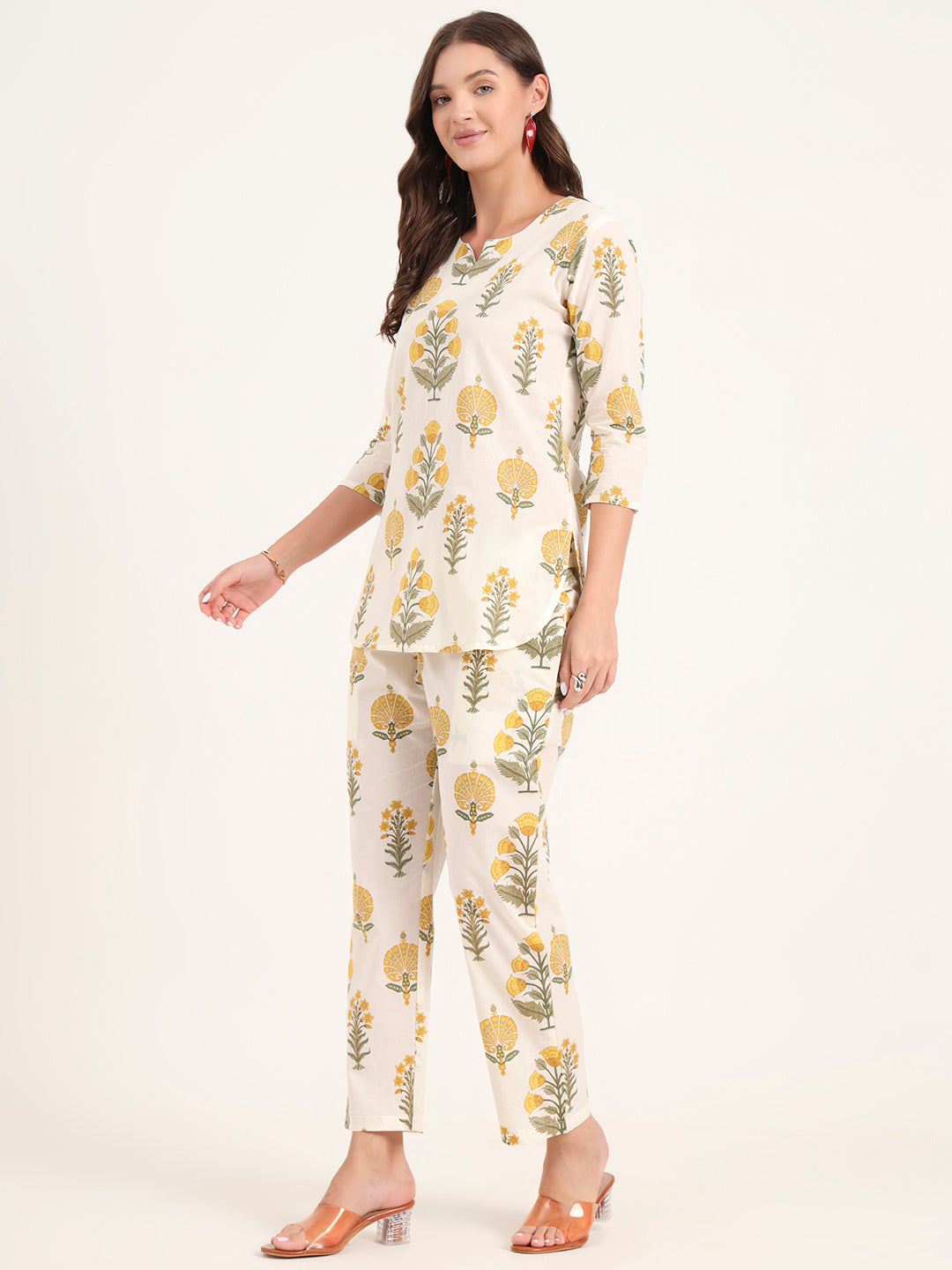 Noe Velarro Cream Printed Cotton Night Suit Sets