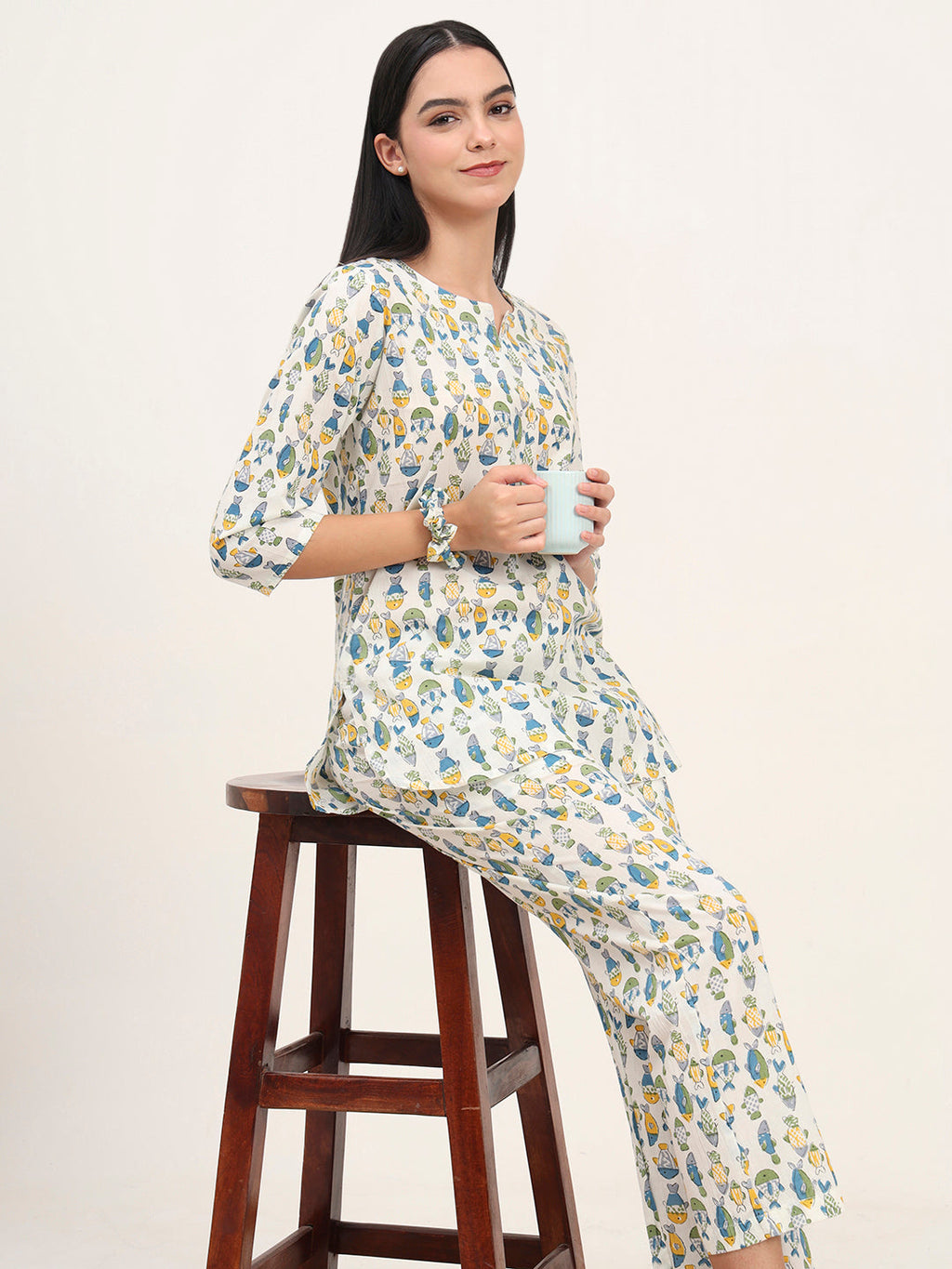 Noe Velarro White Cotton Printed Night Suit Set
