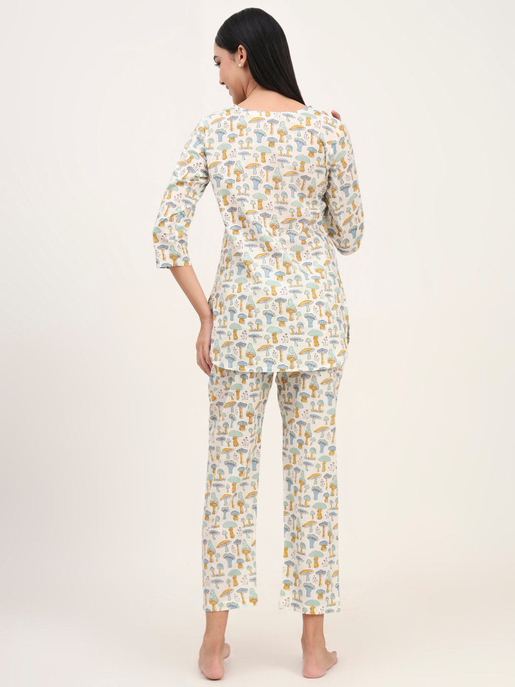 Noe Velarro Cream Cotton Printed Night Suit Set