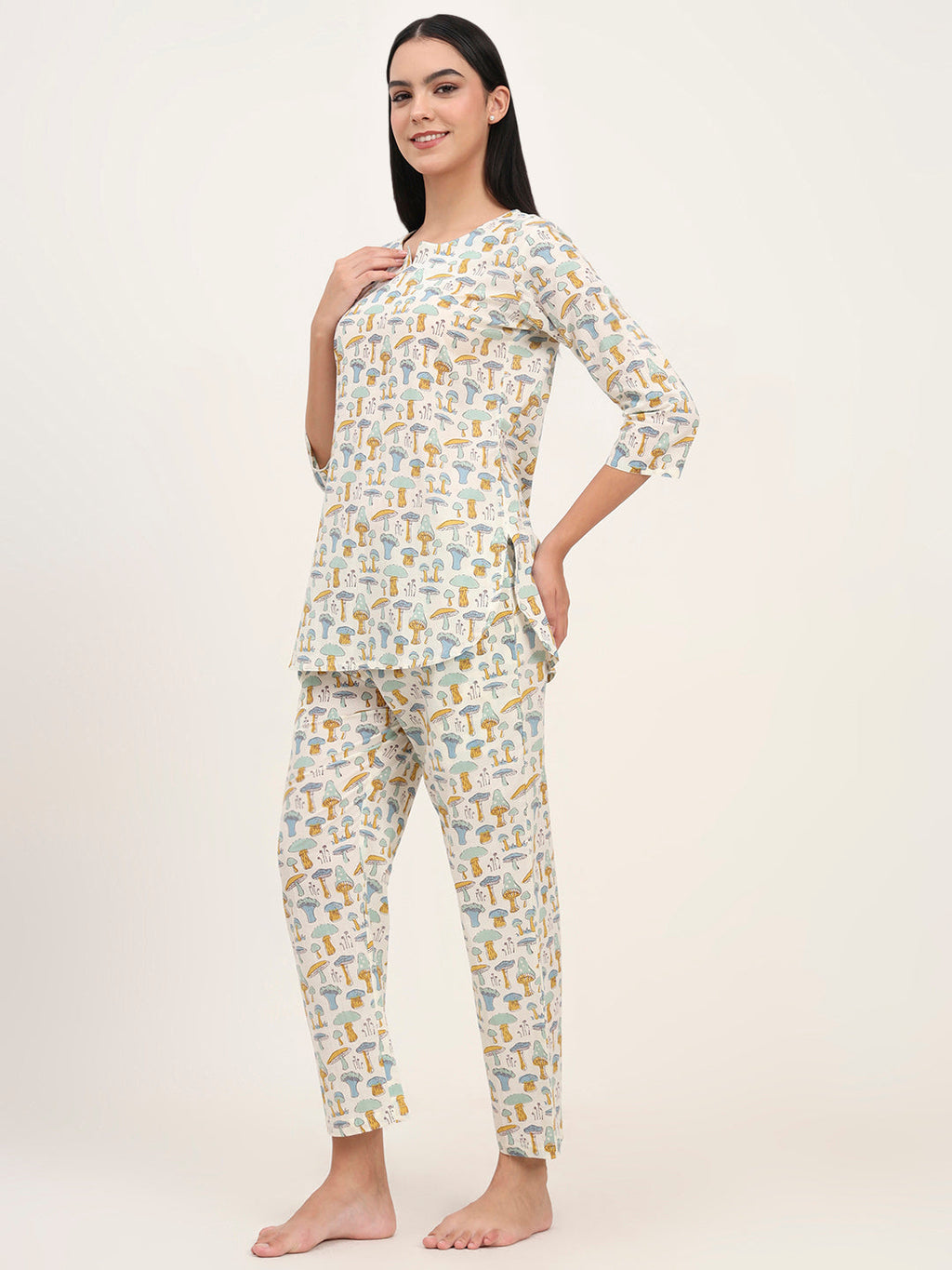 Noe Velarro Cream Cotton Printed Night Suit Set