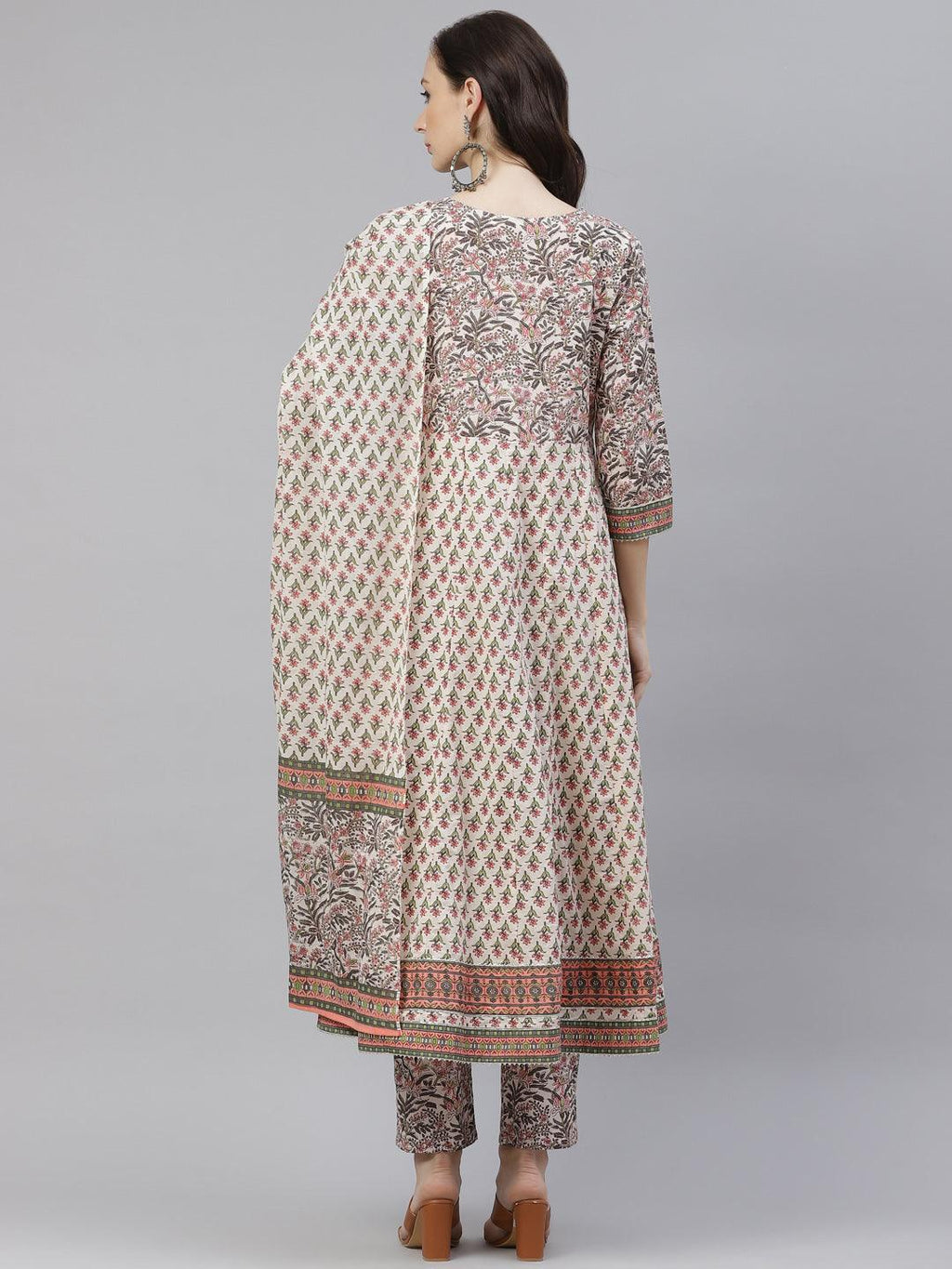 Divena Off white Floral anarkali kurta pant set with Dupatta - divena world