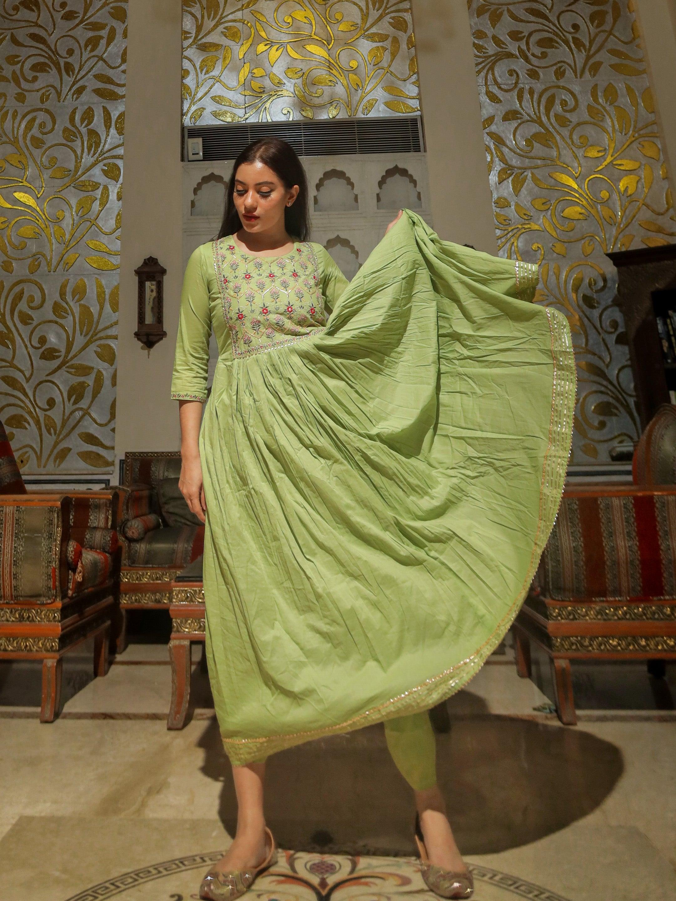Divena Green Cotton Kurta Pant Set - divenaworld.com