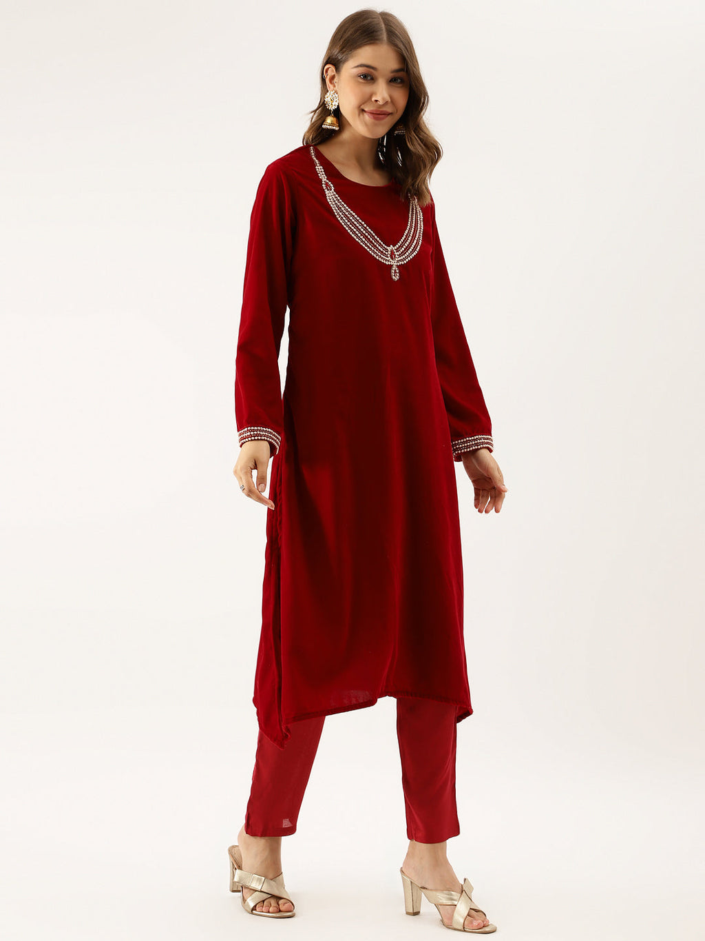 Noe Velarro Maroon Plain Velvet Bead work Embroidered Kurta Set with Organza Dupatta