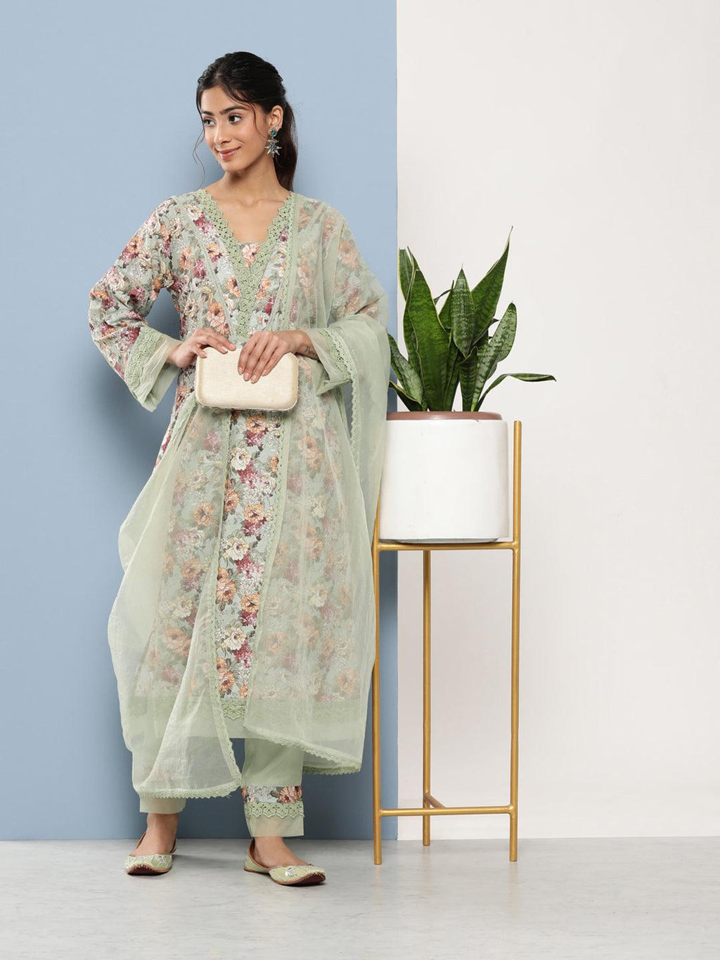 Divena Poly Chanderi Floral Printed Kurta Pant Set with Organza Dupatta - divena world