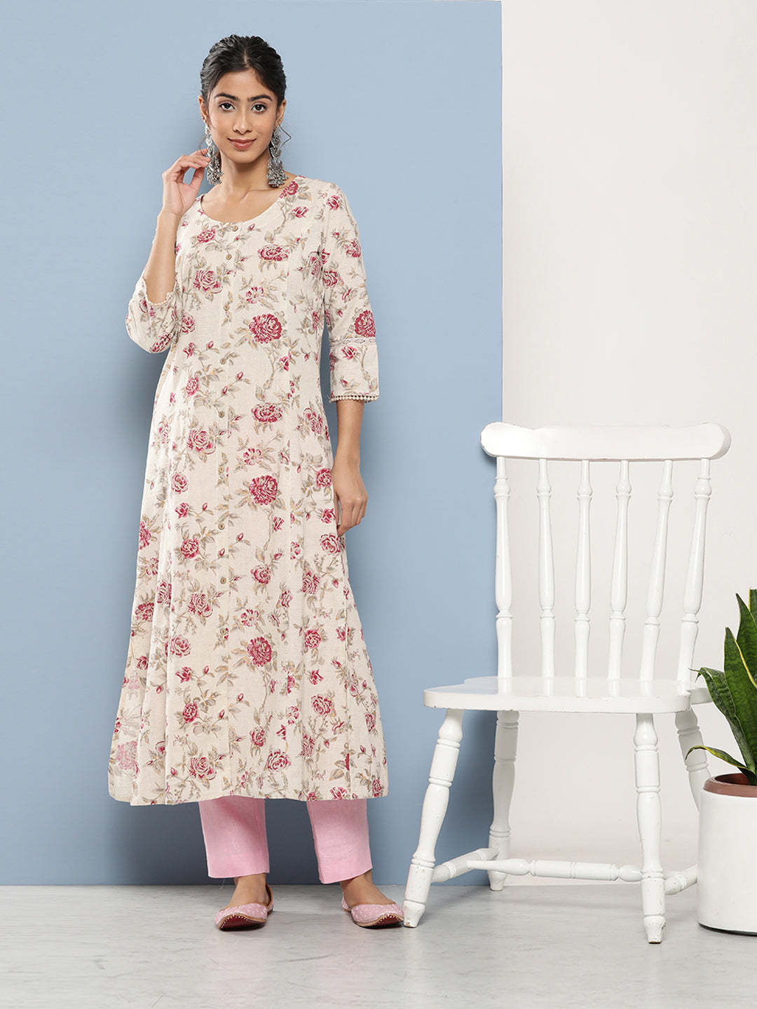 Noe Velarro Off White Women Floral Printed Cotton Kurta