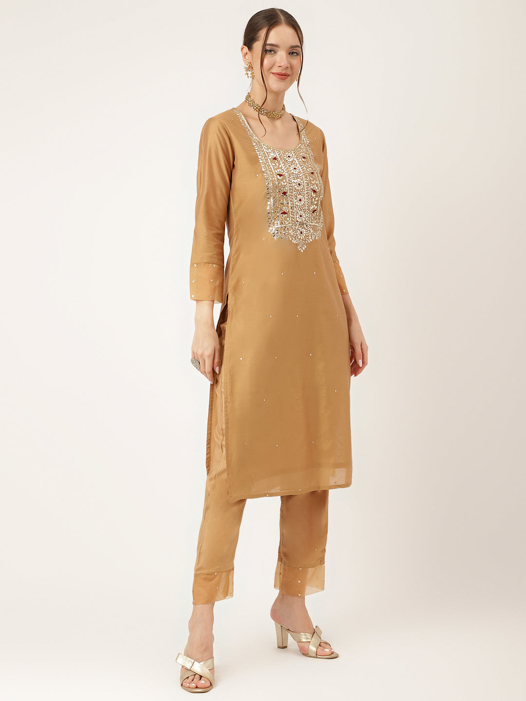 Noe Velarro Brown Embroidered Chanderi  Kurta, Trouser With Dupatta