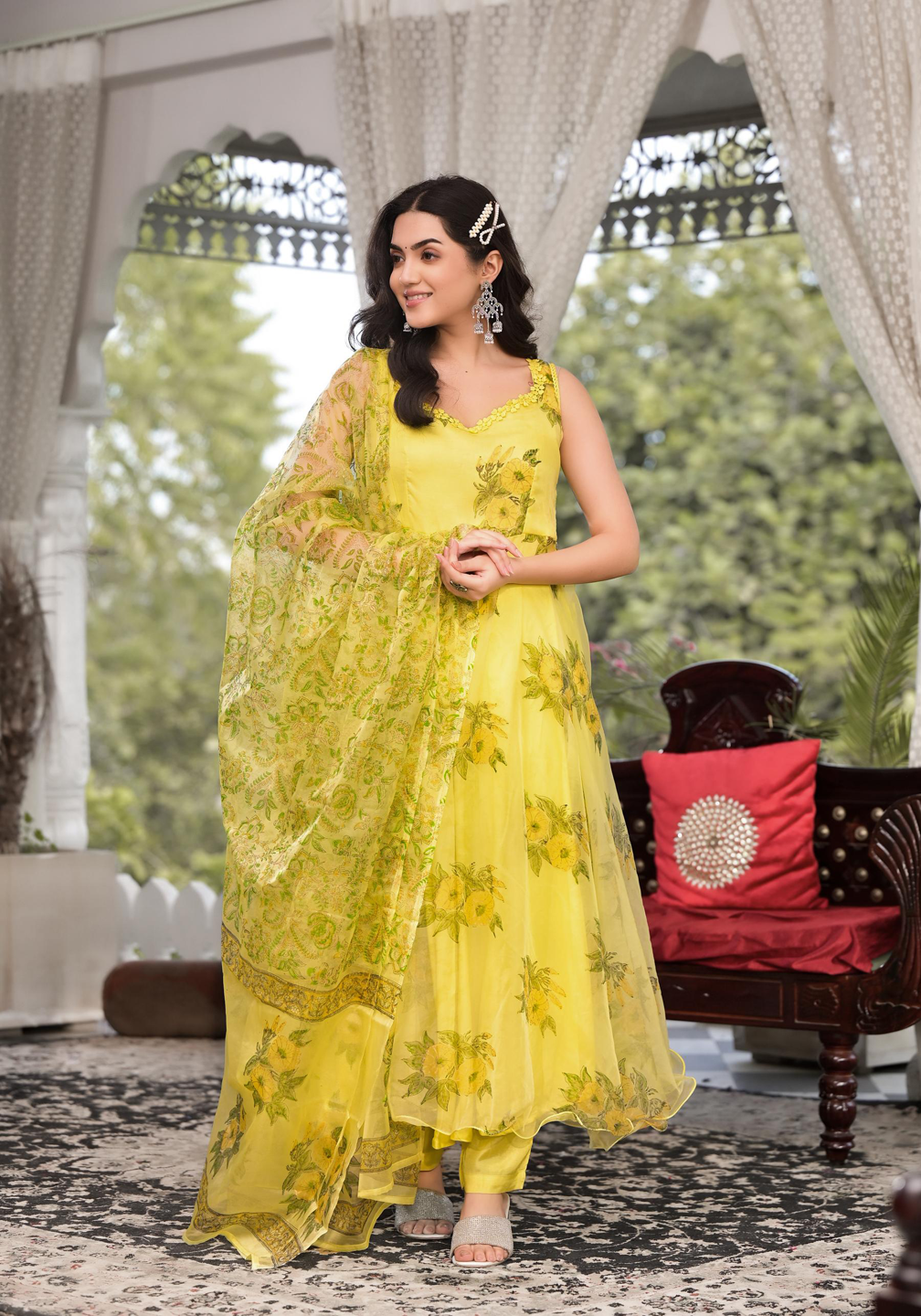 Noe Velarro Light Yellow Hand Painted Floral Organza Anarkali Kurta Pant Set with Dupatta