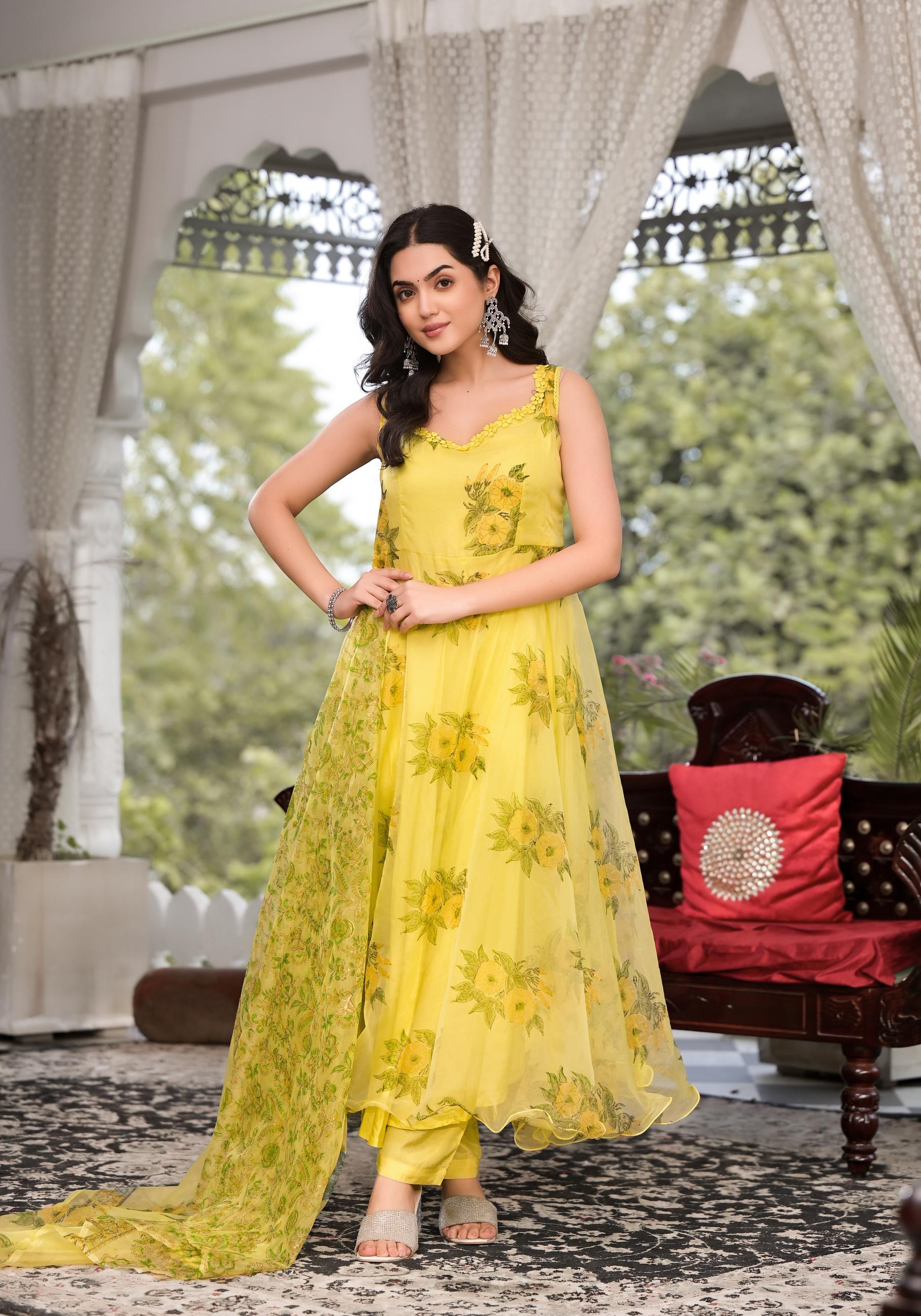 Noe Velarro Light Yellow Hand Painted Floral Organza Anarkali Kurta Pant Set with Dupatta