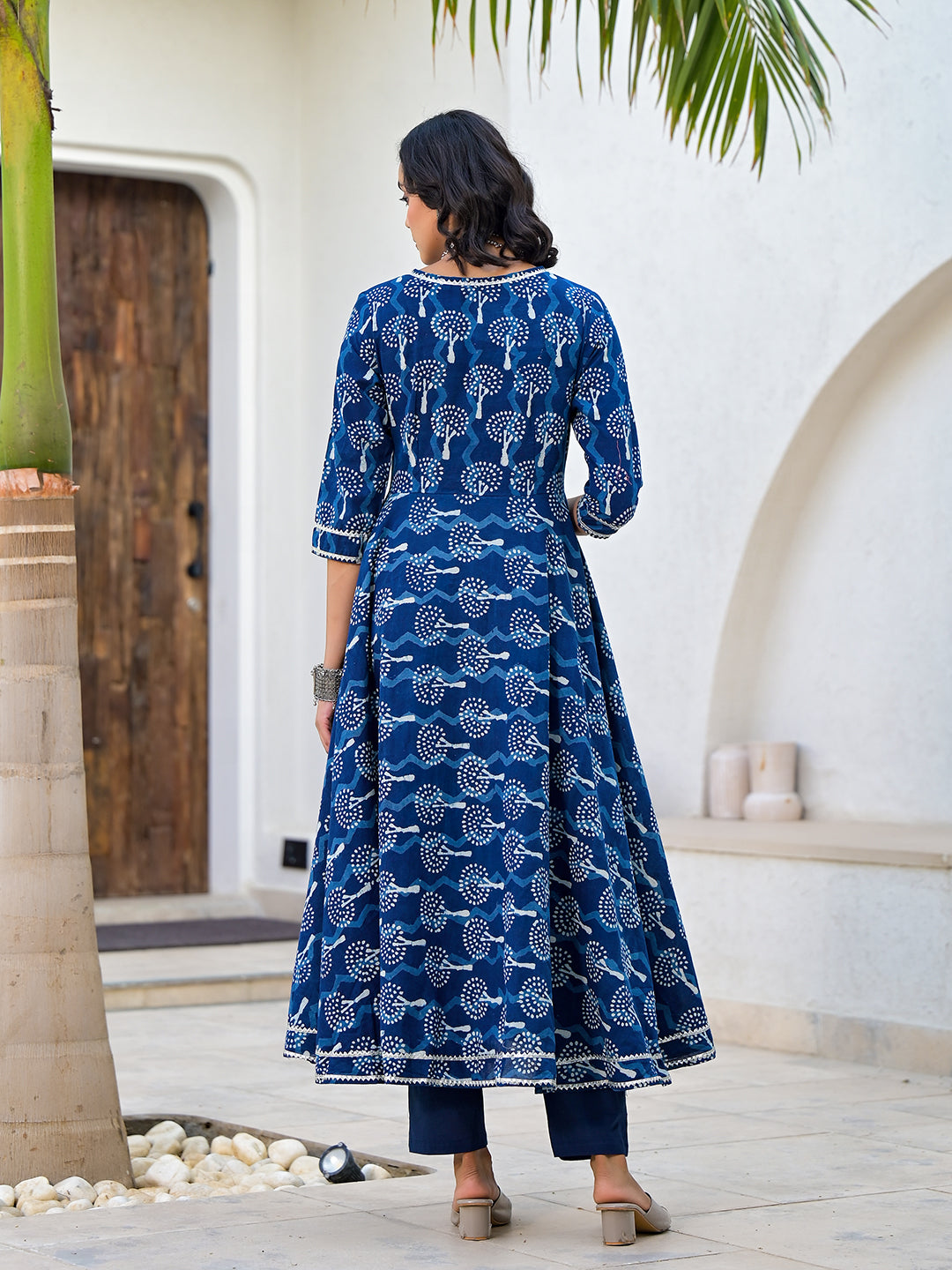 Noe Velarro Indigo Blue HandBlock Print Cotton Anarkali Kurta Set with Organza Dupatta