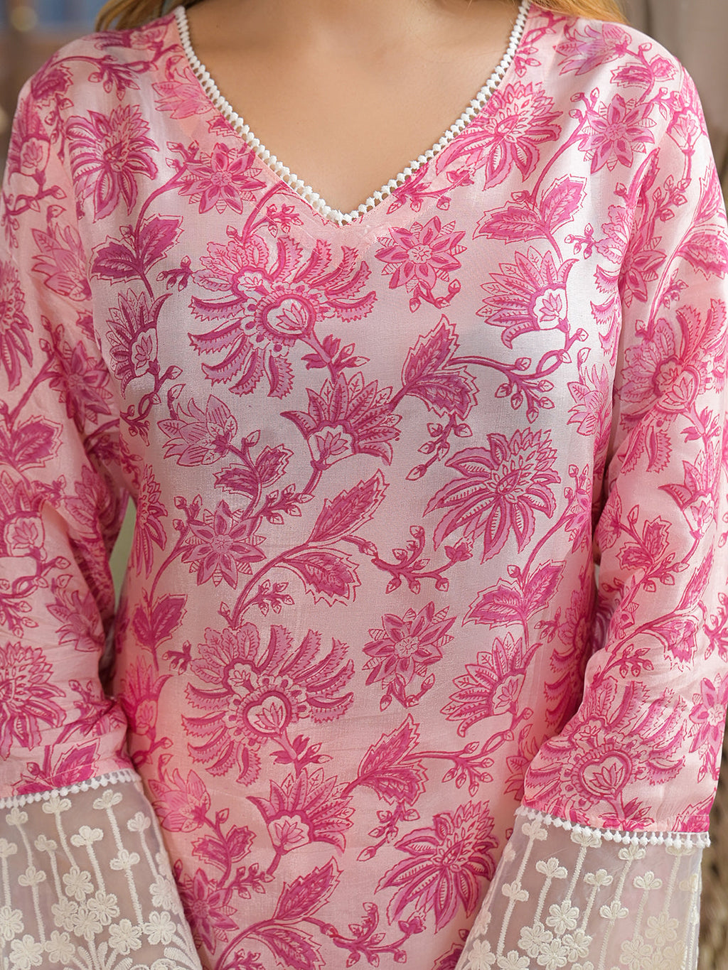 Noe Velarro Pink Hand Block Tussar Silk Straight Kurta Pant With Dupatta