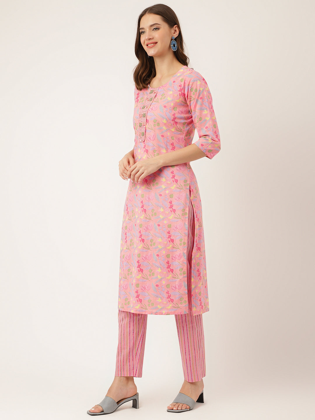 Noe Velarro Pink Floral Print Cotton  Kurta, Trouser With Dupatta
