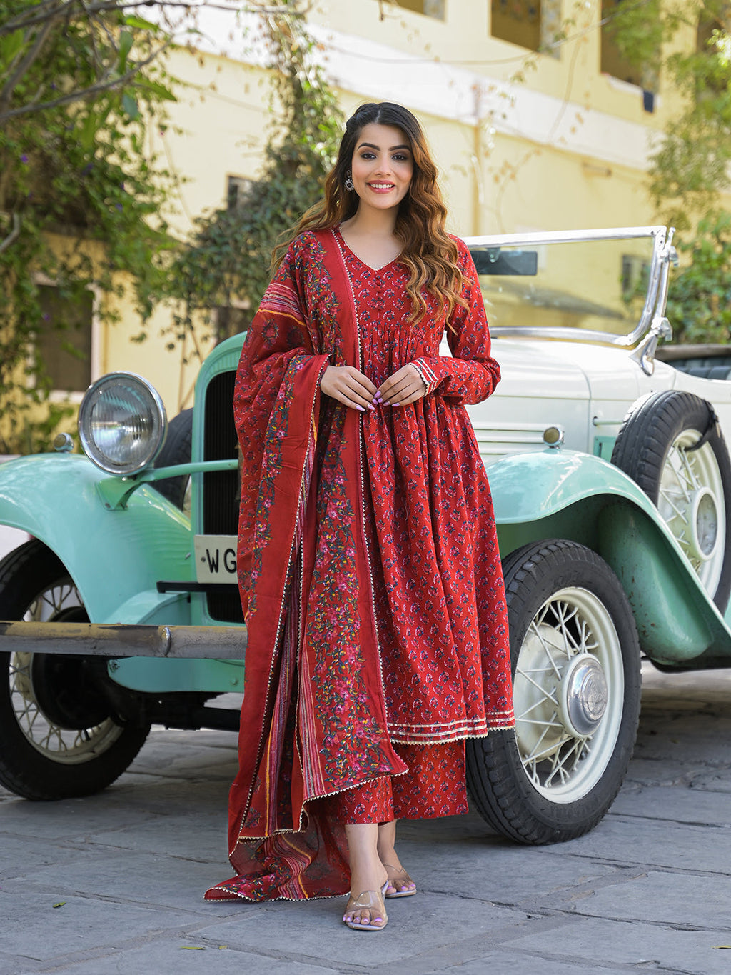 Noe Velarro Red Floral Cotton Printed Anarkali Kurta Pant With Dupatta