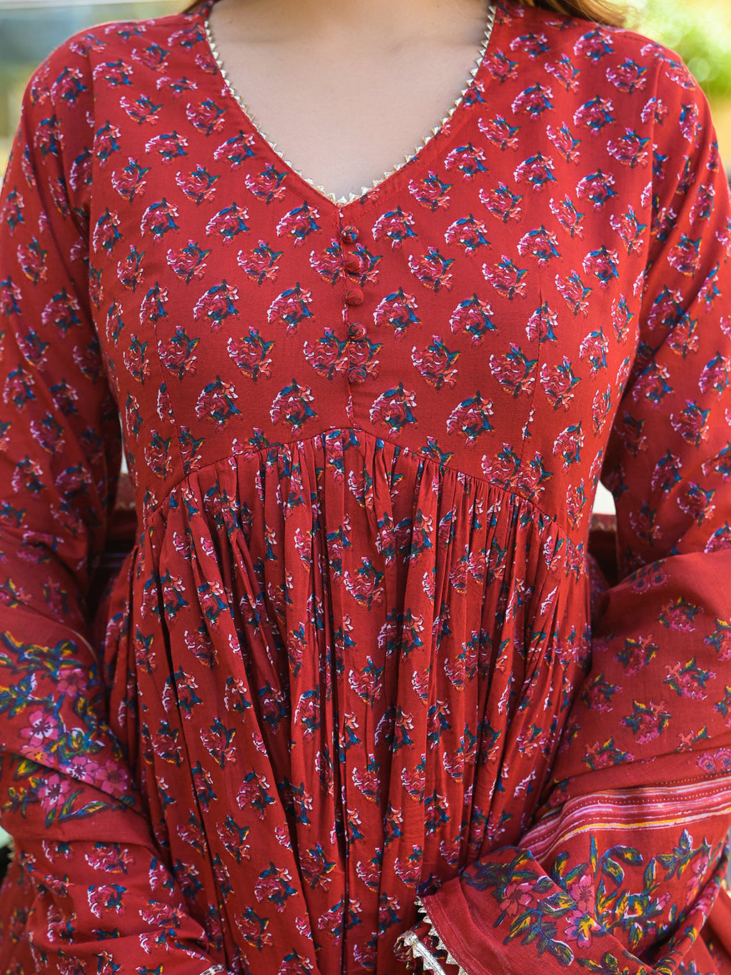 Noe Velarro Red Floral Cotton Printed Anarkali Kurta Pant With Dupatta