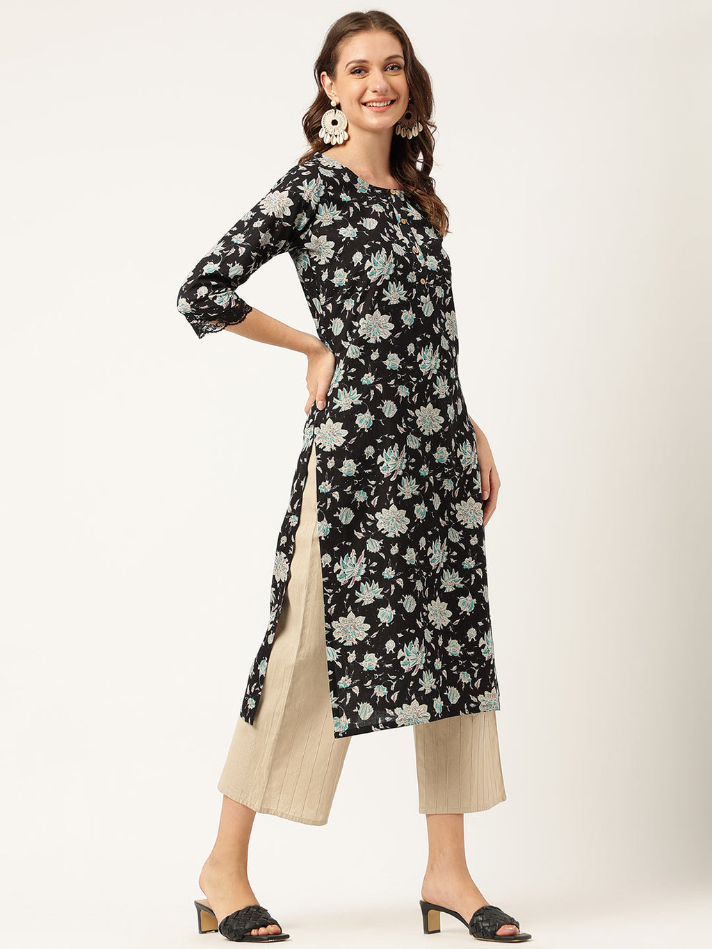 Noe Velarro Black Floral Print Straight Fit Cotton kurta