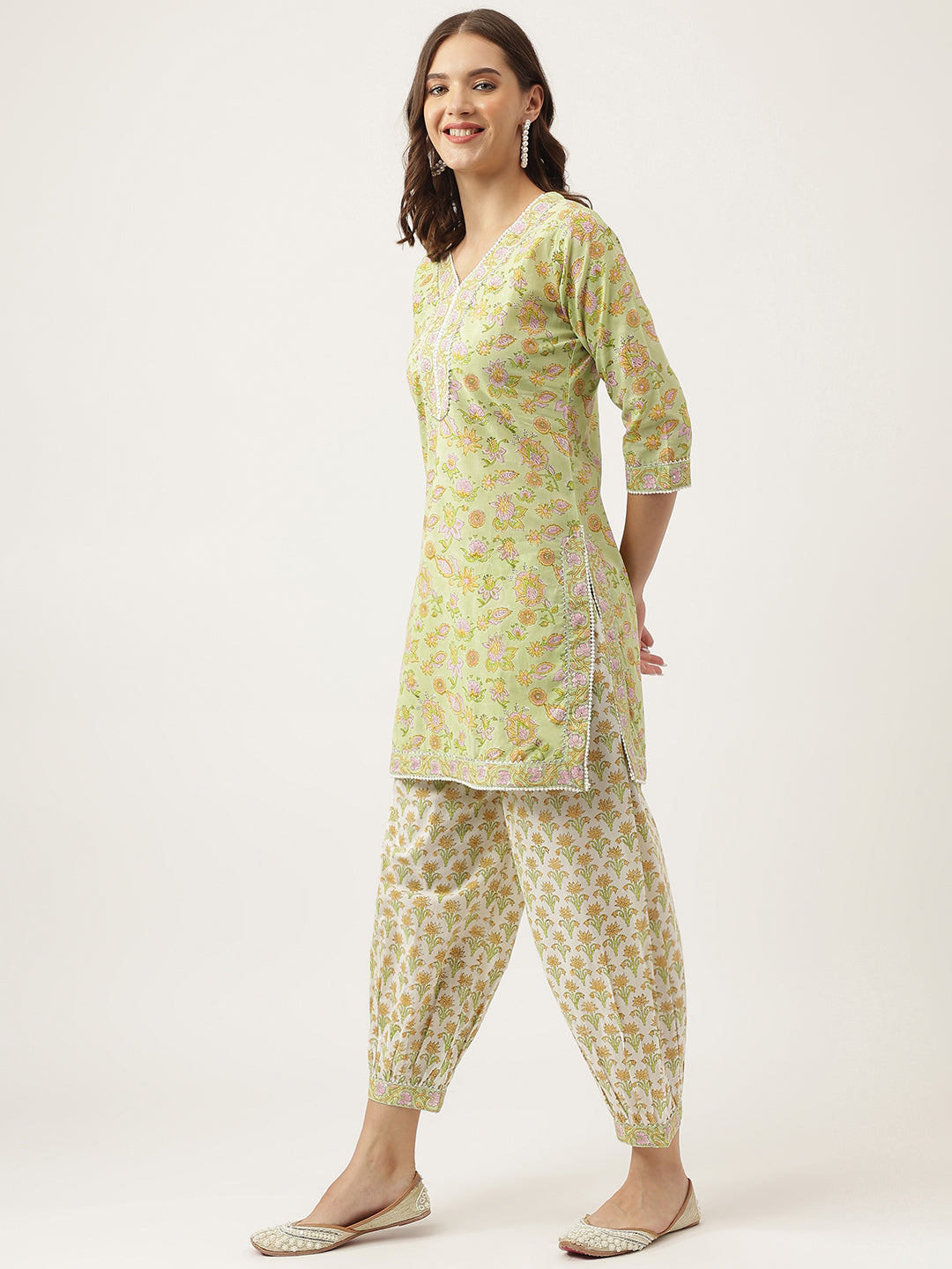 Noe Velarro Green Floral Printed Cotton Straight Short Kurta, trousers with Dupatta Set