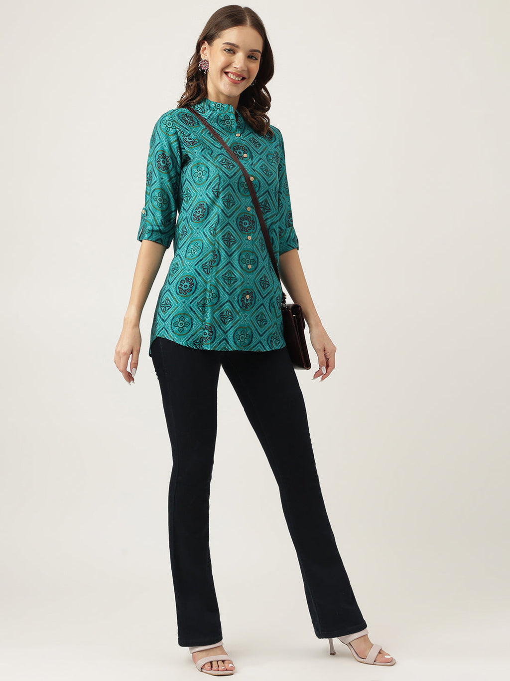 Noe Velarro Turquoise Blue Printed Muslin Fold Sleeve top