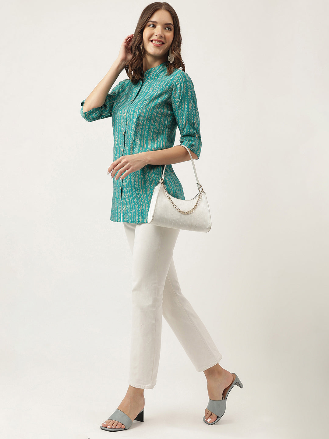 Noe Velarro Teal Blue Printed Muslin Fold Sleeve top