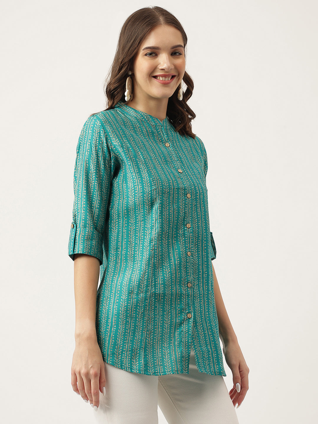 Noe Velarro Teal Blue Printed Muslin Fold Sleeve top