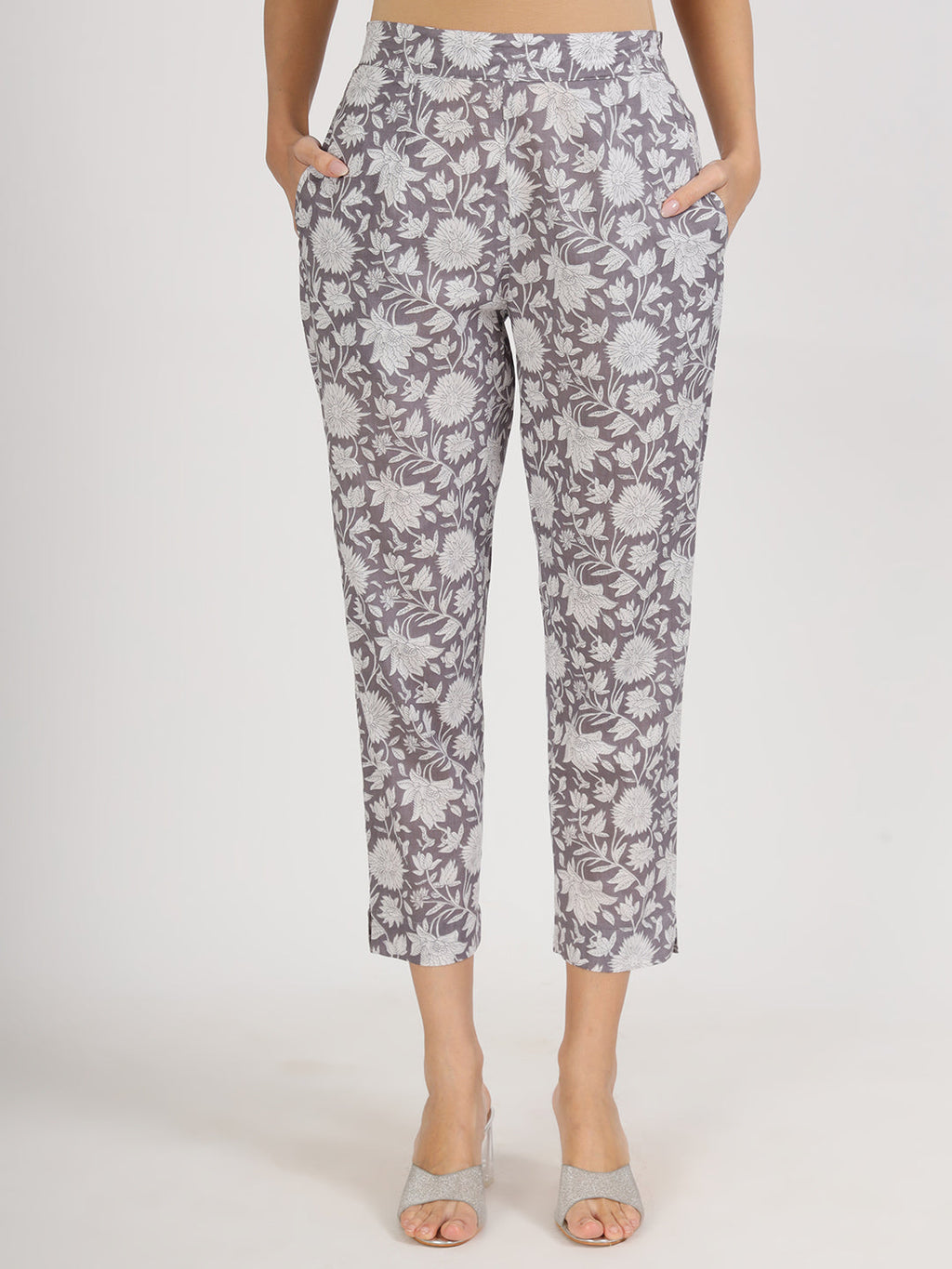 Noe Velarro Grey Floral Printed Cotton Co ord Set