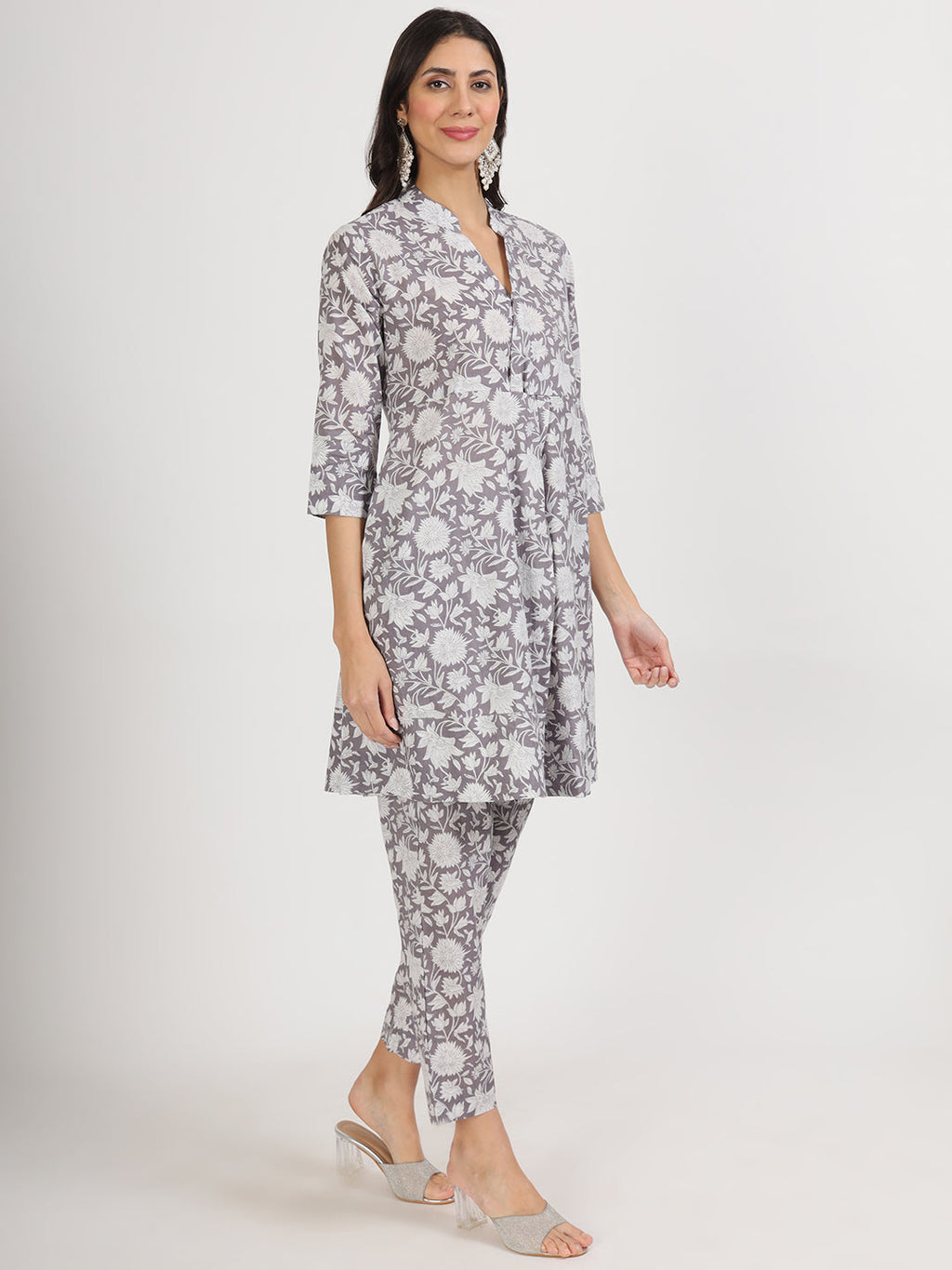 Noe Velarro Grey Floral Printed Cotton Co ord Set