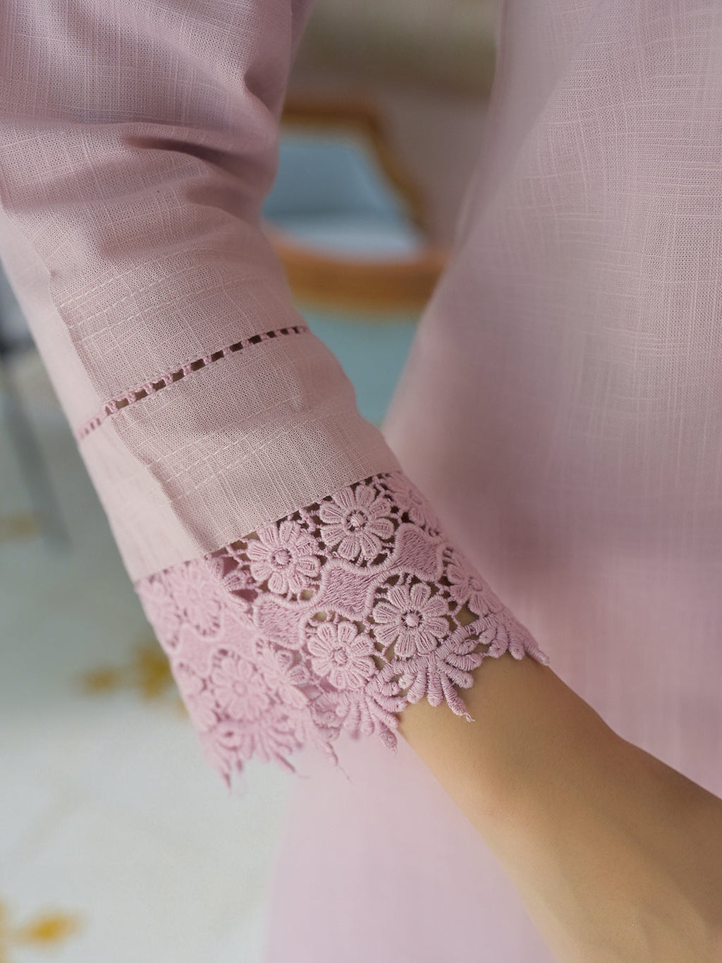 Noe Velarro Pink Solid Cotton Straight Fit Lace Border Kurta with Trouser