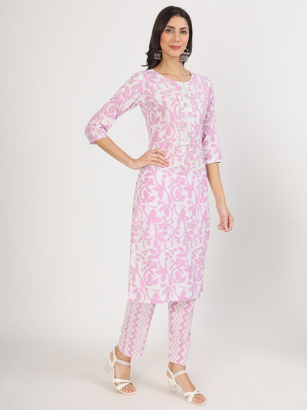 Noe Velarro Purple Floral Print Cotton Kurta pant with Dupatta set