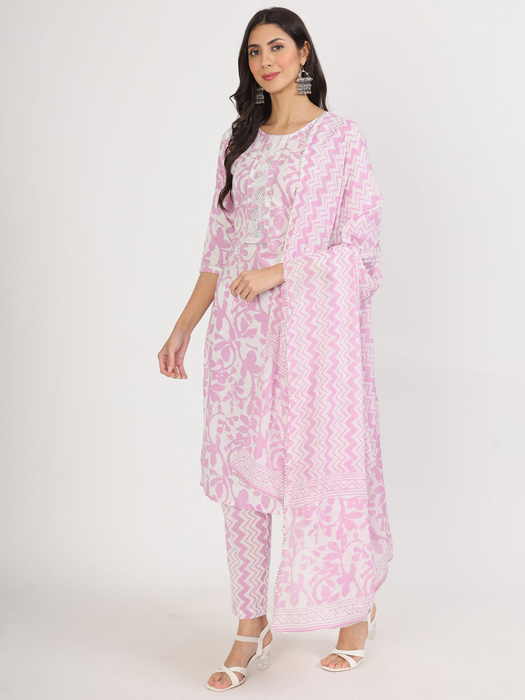 Noe Velarro Purple Floral Print Cotton Kurta pant with Dupatta set