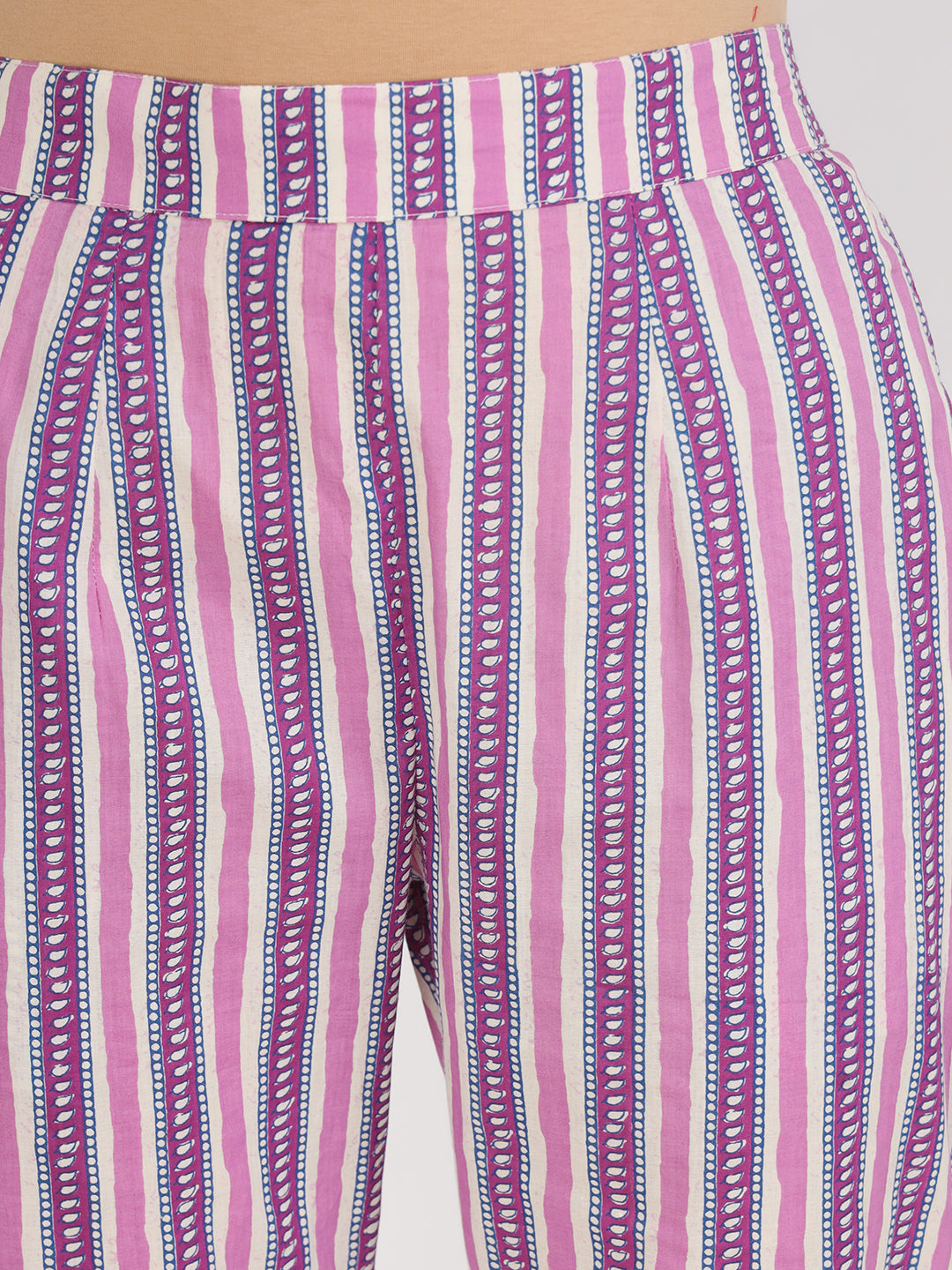 Noe Velarro Purple Floral Printed Straight Kurta Pant Set