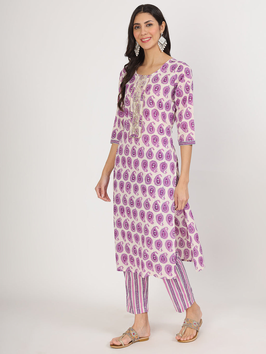 Noe Velarro Purple Floral Printed Straight Kurta Pant Set