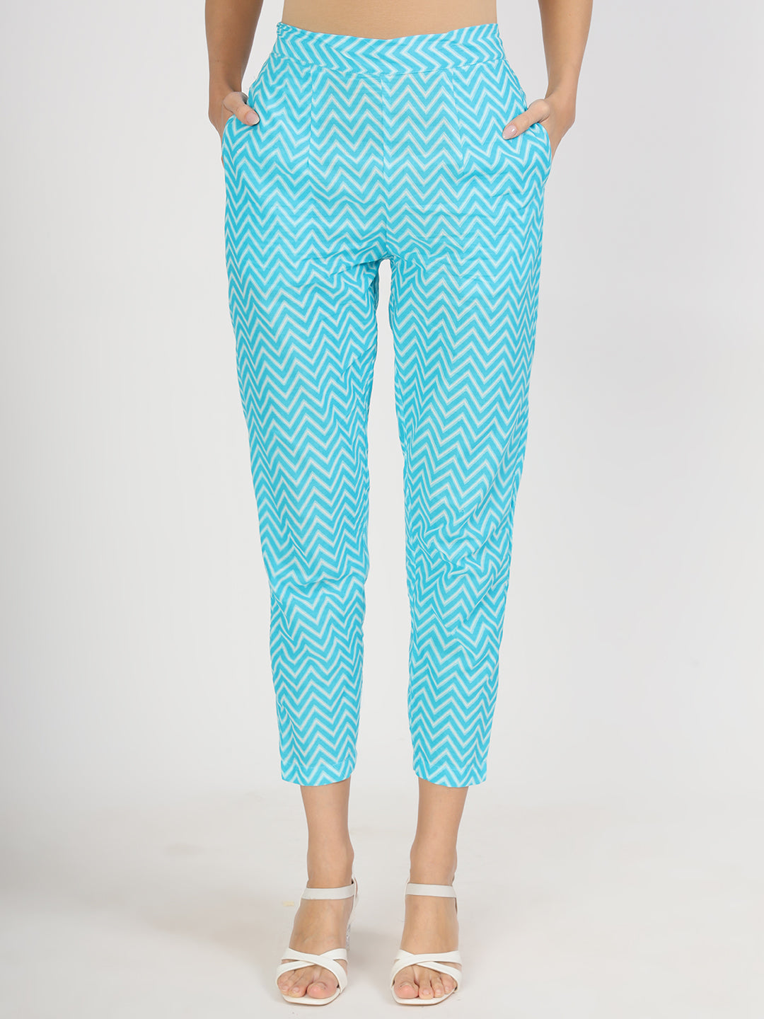 Noe Velarro turquoise blue Floral Print Cotton Kurta pants with Dupatta set for women