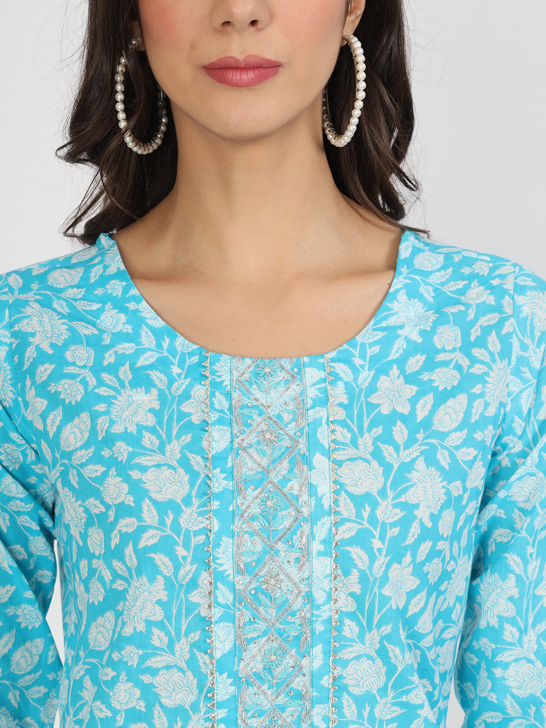 Noe Velarro turquoise blue Floral Print Cotton Kurta pants with Dupatta set for women