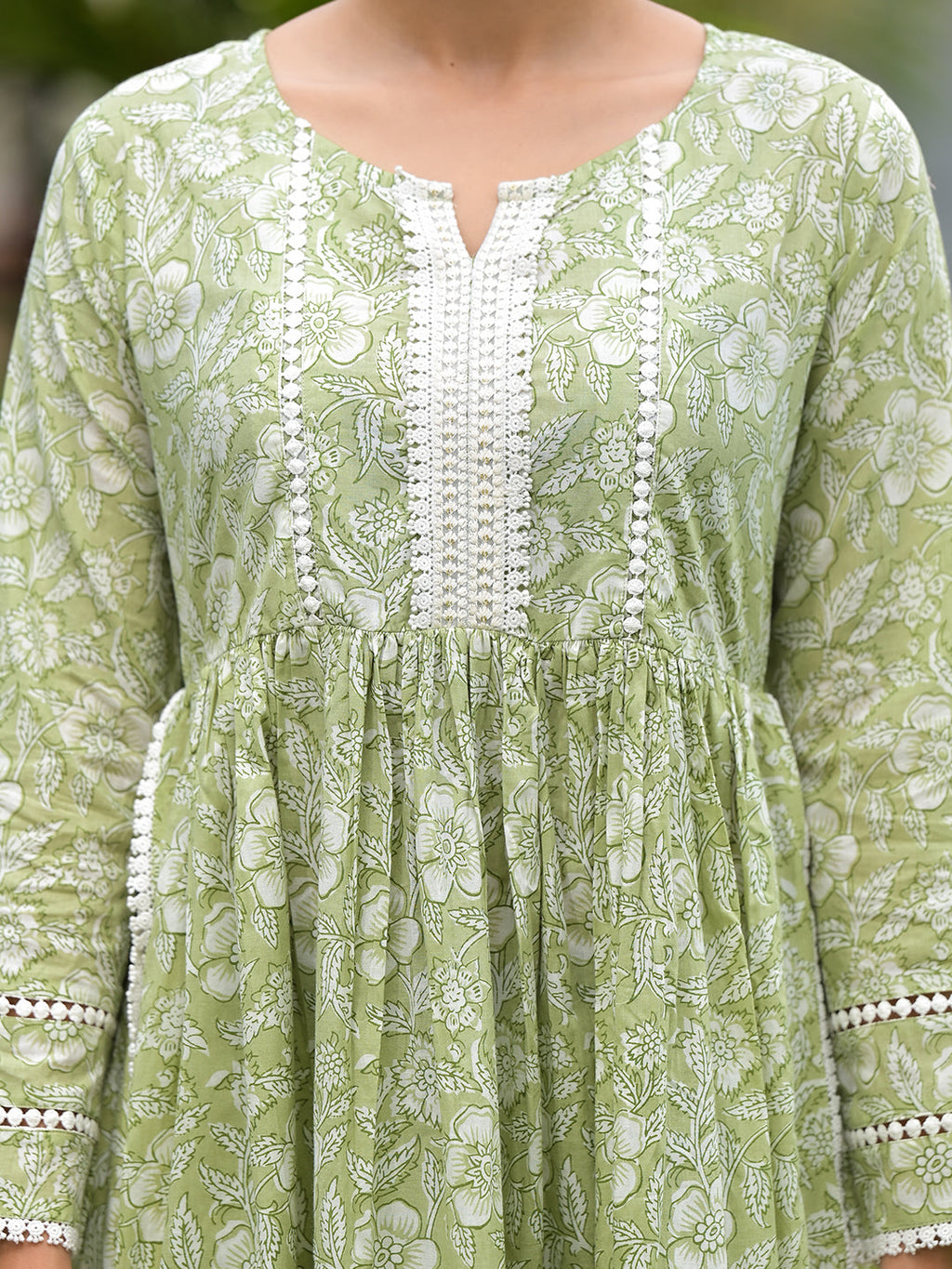 Noe Velarro Green Floral Print Cotton Nyra Cut Kurta Pant Set