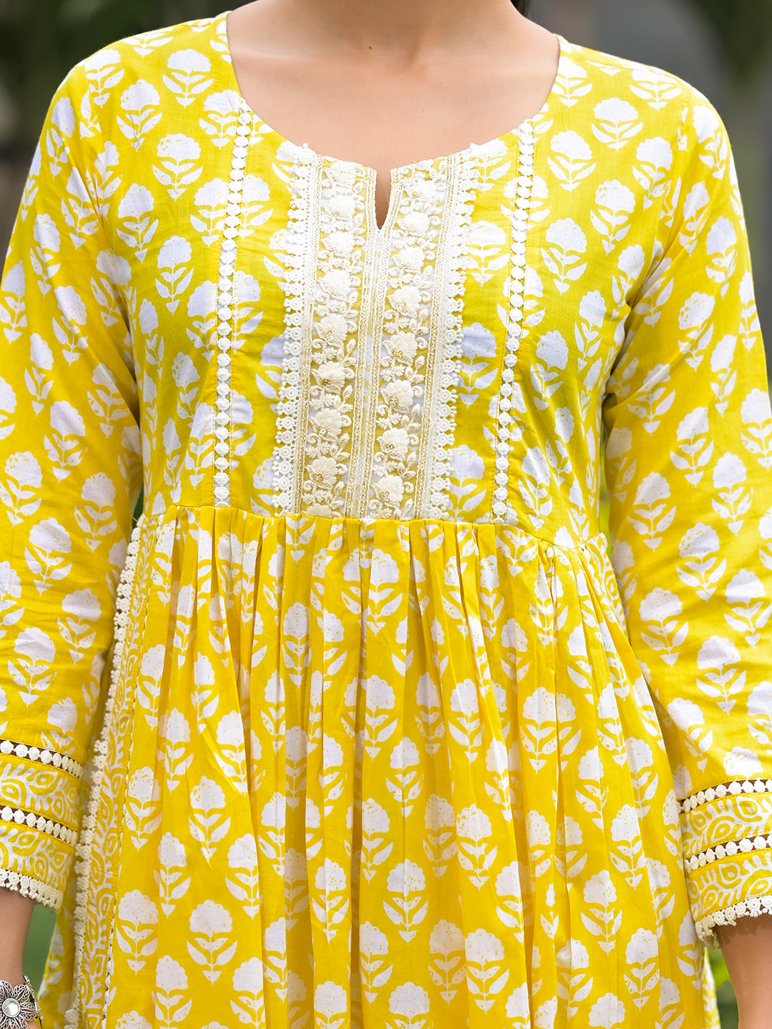 Noe Velarro Yellow Floral Print Cotton Kurta Pants with Dupatta set for women