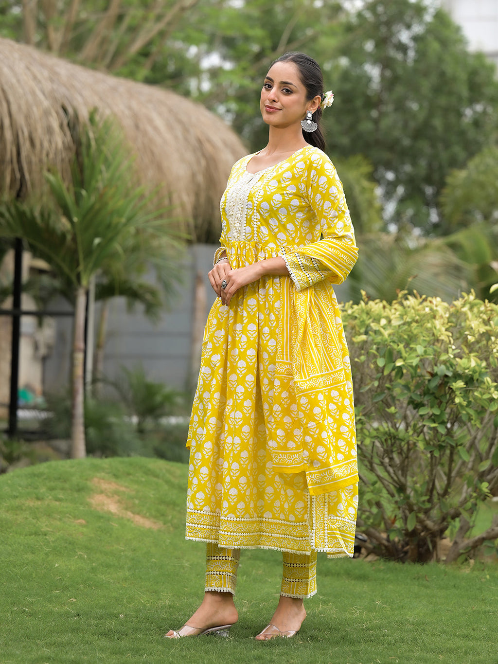 Noe Velarro Yellow Floral Print Cotton Kurta Pants with Dupatta set for women