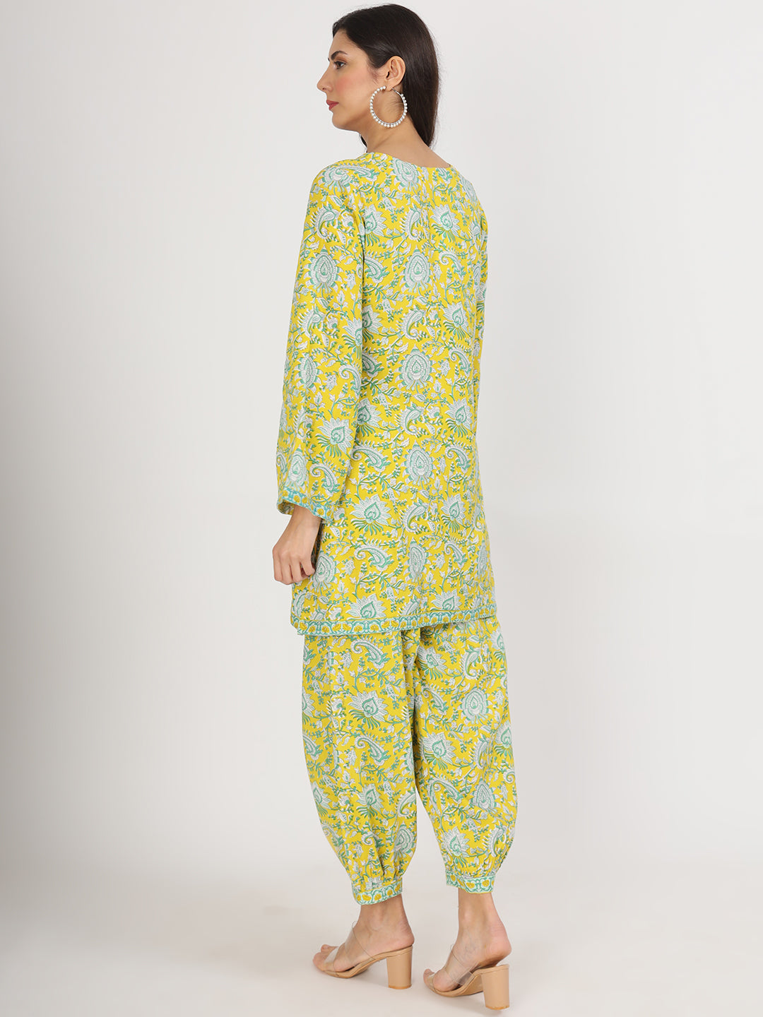 Noe Velarro Mustard Floral Print Rayon Co-ord set