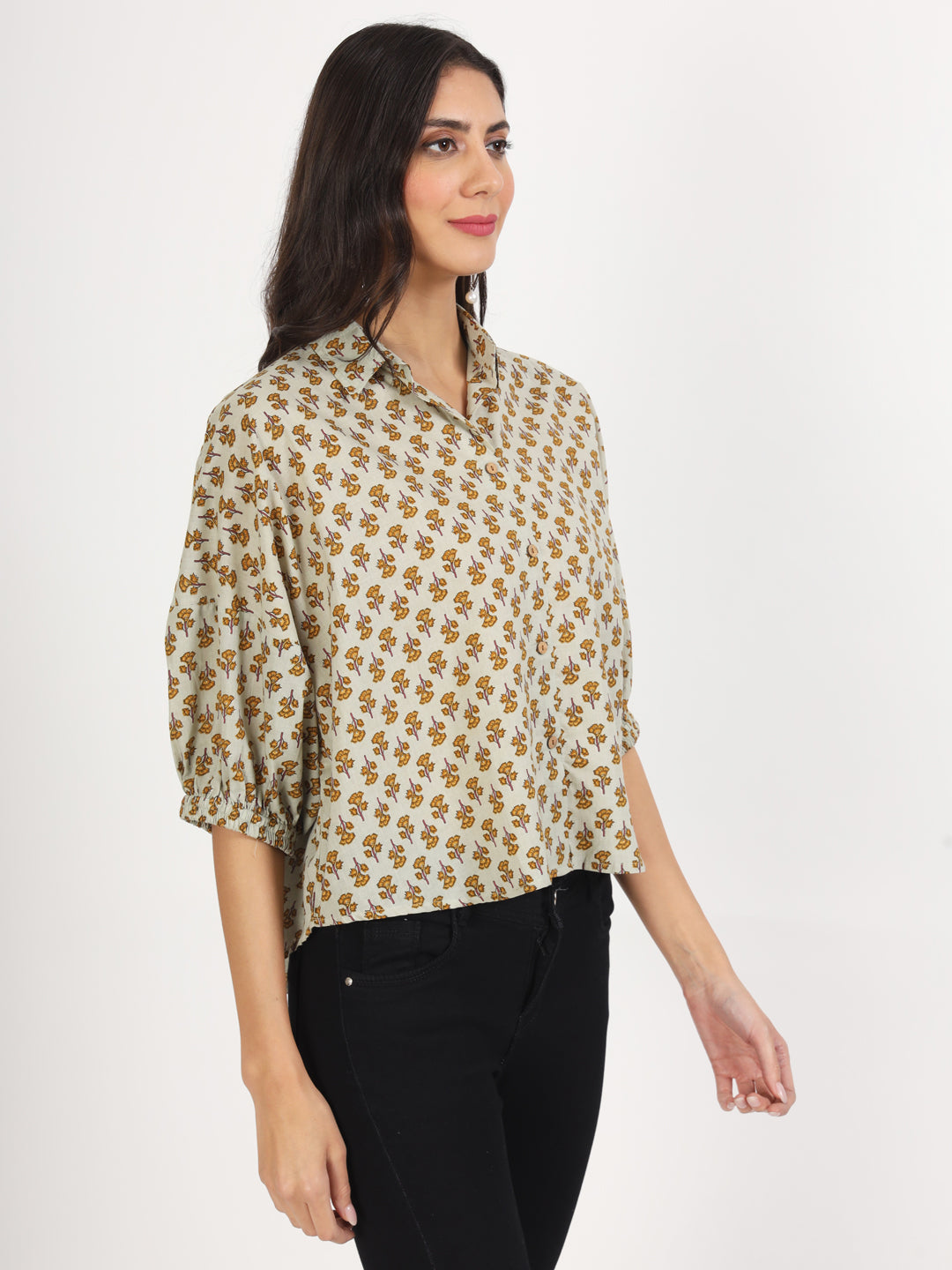 Noe Velarro Green Floral Printed Cotton Tops