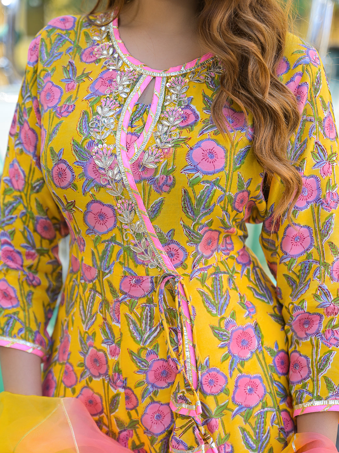 Noe Velarro Yellow Floral Printed Muslin Kurta Pant with Dupatta