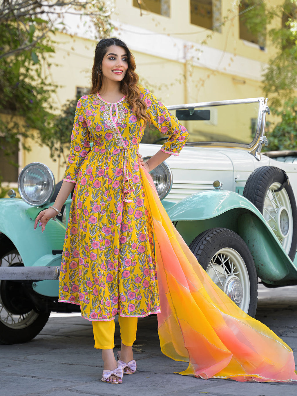 Noe Velarro Yellow Floral Printed Muslin Kurta Pant with Dupatta