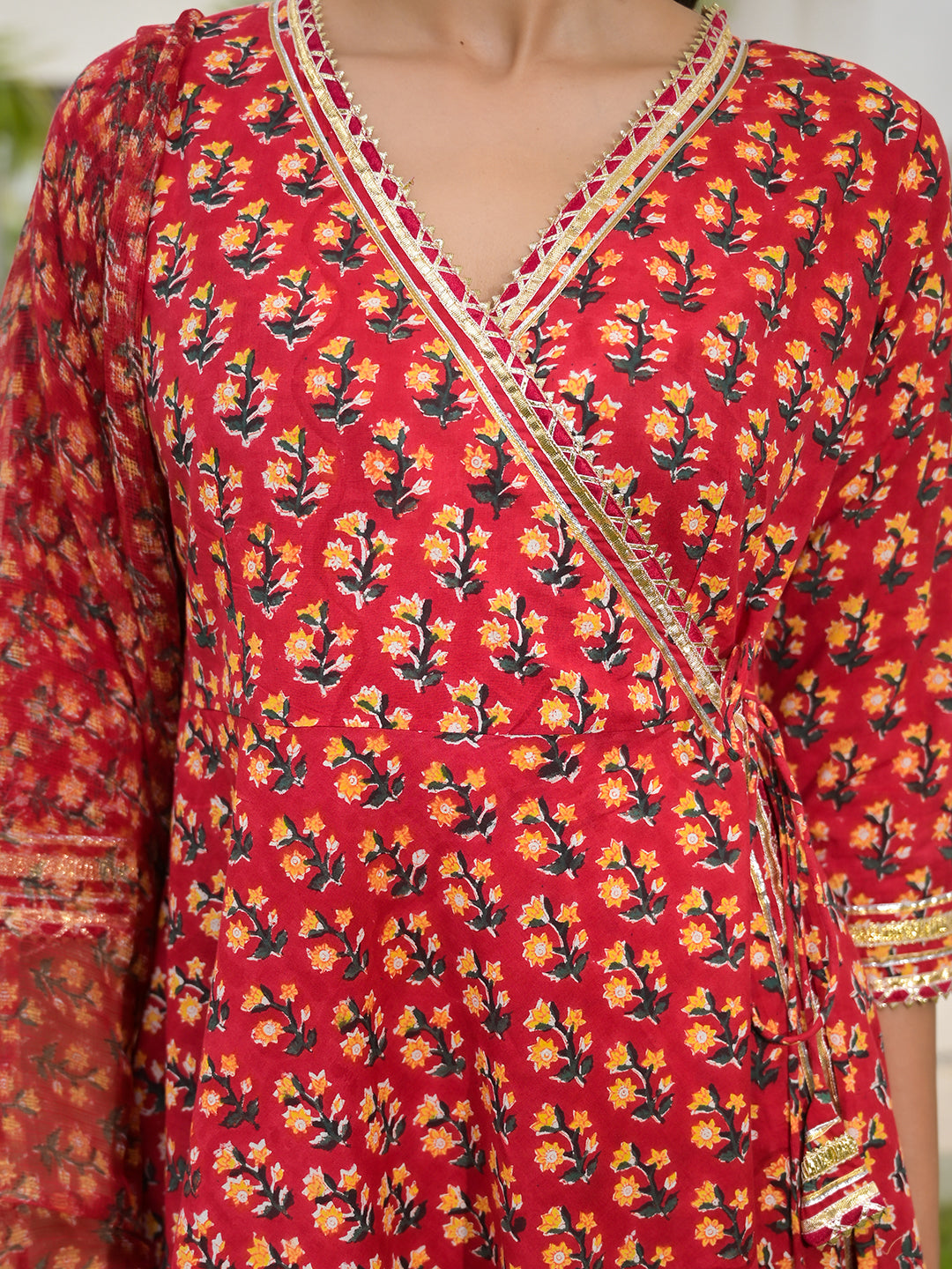 Noe Velarro Red Floral Printed Round Neck Pure Cotton Anarkali Kurta With Trousers & Dupatta