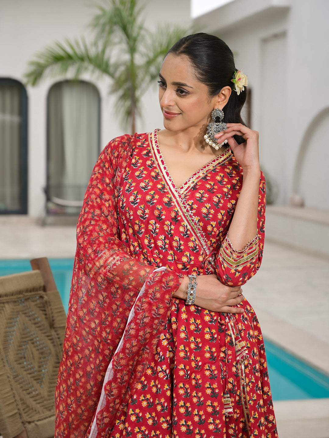 Noe Velarro Red Floral Printed Round Neck Pure Cotton Anarkali Kurta With Trousers & Dupatta