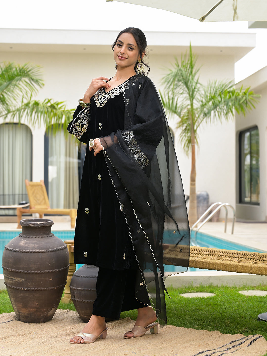 Noe Velarro Embroidered Black Velvet Kurta Pant Dupatta Set for Women