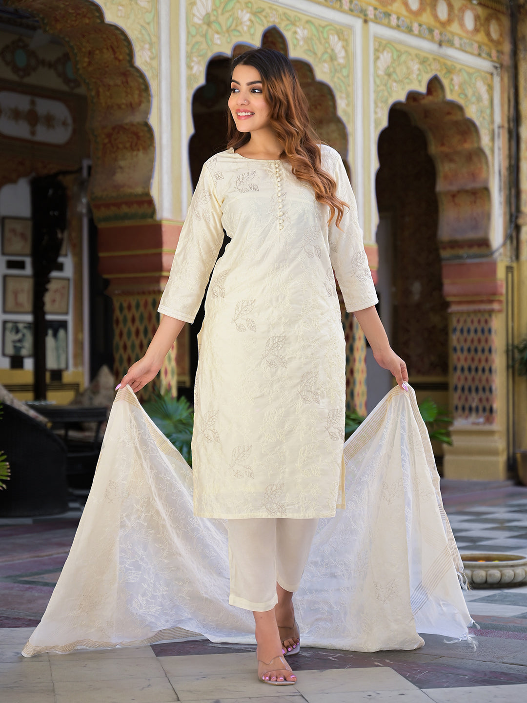 Noe Velarro Cream Solid Chanderi Silk kurta Pant With Dupatta